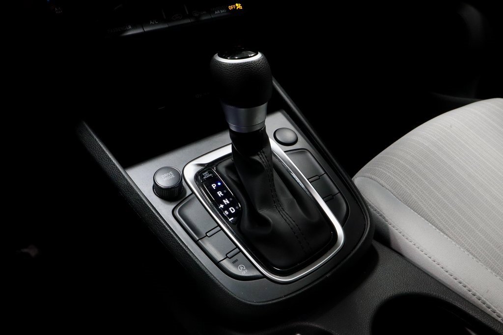 Certified 2023 Hyundai Kona SEL image 30