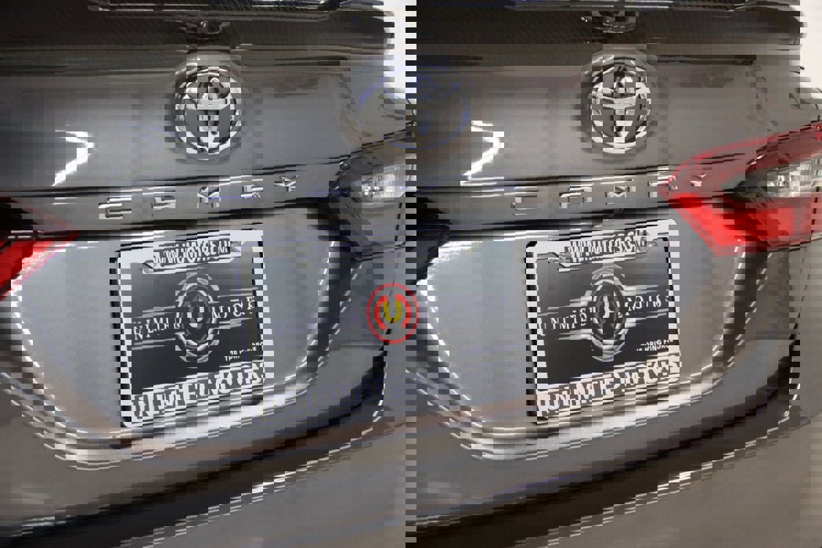 Used 2023 Toyota Camry LE image 13