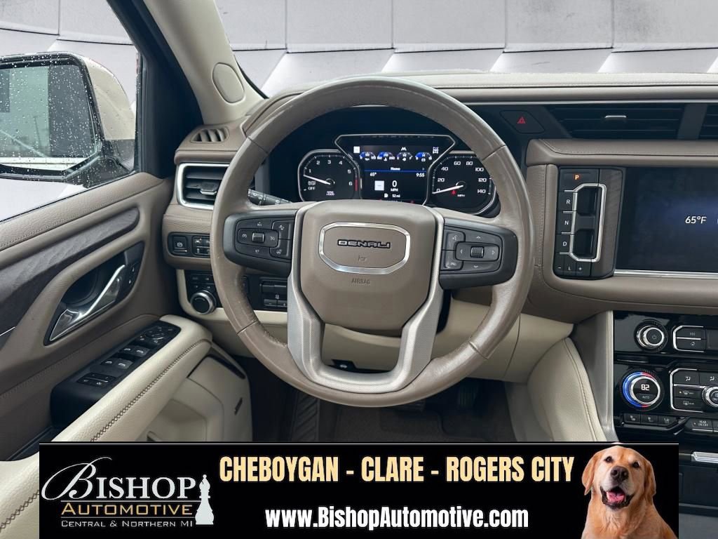 Used 2021 GMC Yukon Denali w/ Denali Premium Package AWD/4WD image 30