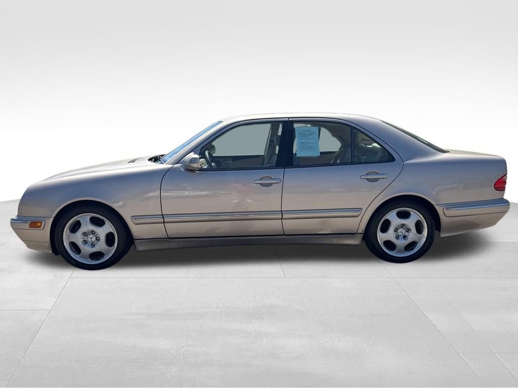 Used 2000 Mercedes-Benz E 430 Sedan image 3