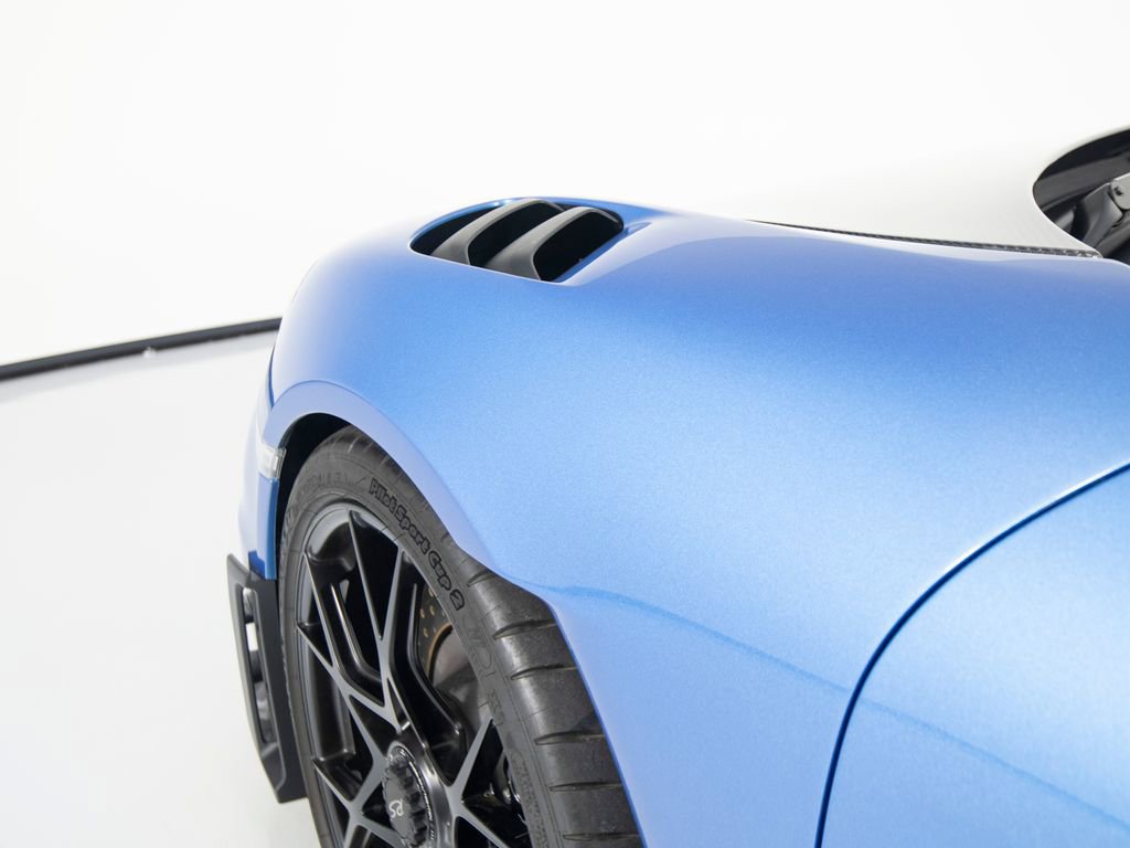 Certified 2025 Porsche 718 Cayman GT4 RS image 60
