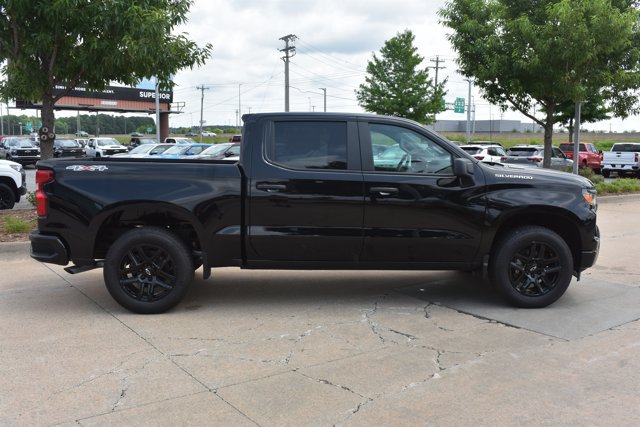 New 2026 Chevrolet Silverado 1500 Custom AWD/4WD image 4