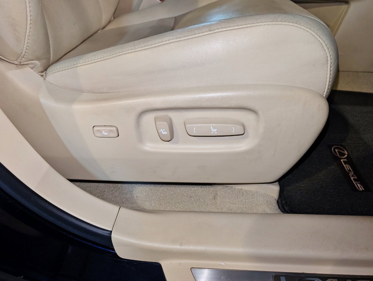 Used 2010 Lexus RX 350 AWD image 32