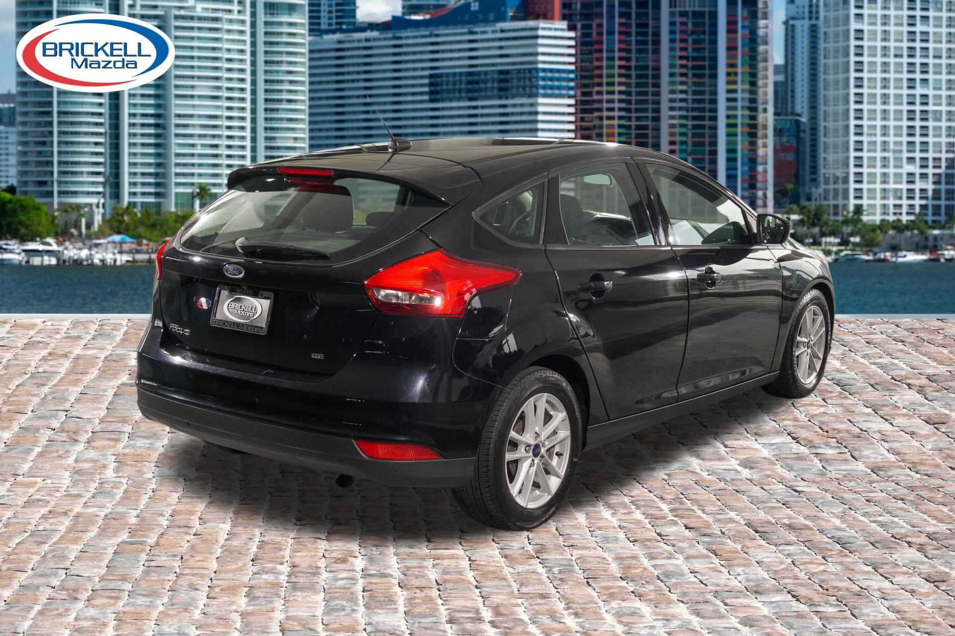 Used 2018 Ford Focus SE FWD image 7