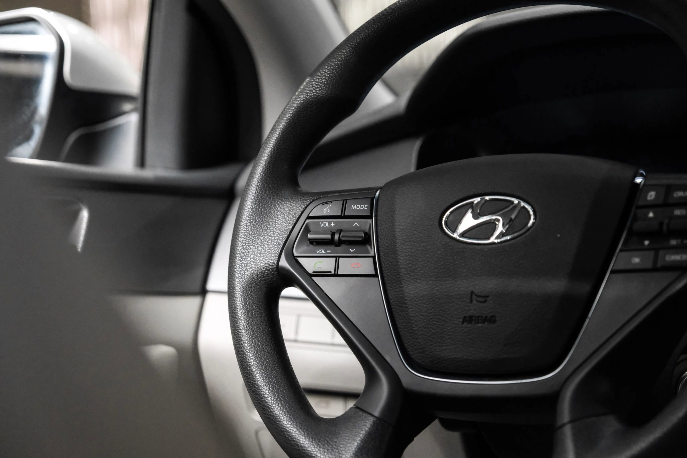 Used 2016 Hyundai Sonata SE FWD image 17