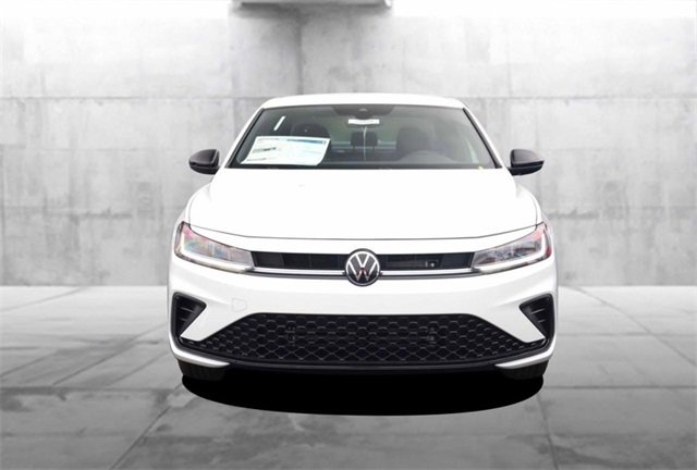 New 2025 Volkswagen Jetta Sport image 4