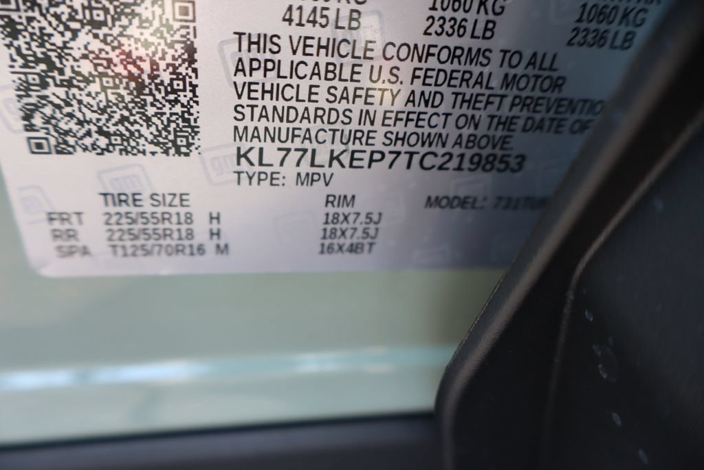 New 2026 Chevrolet Trax ACTIV w/ Sunroof Package FWD image 31