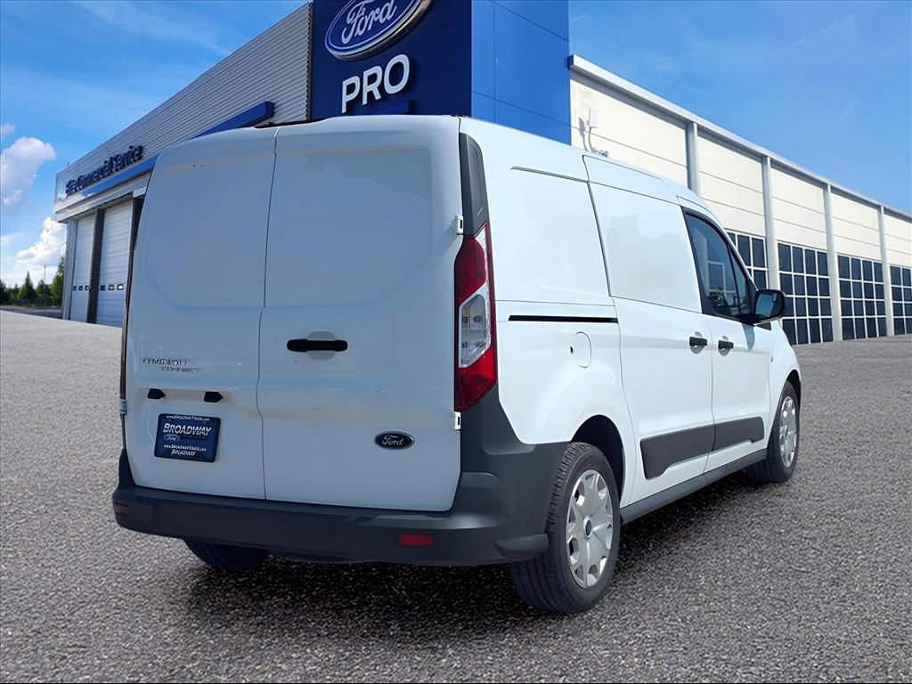 Used 2017 Ford Transit Connect XL image 2