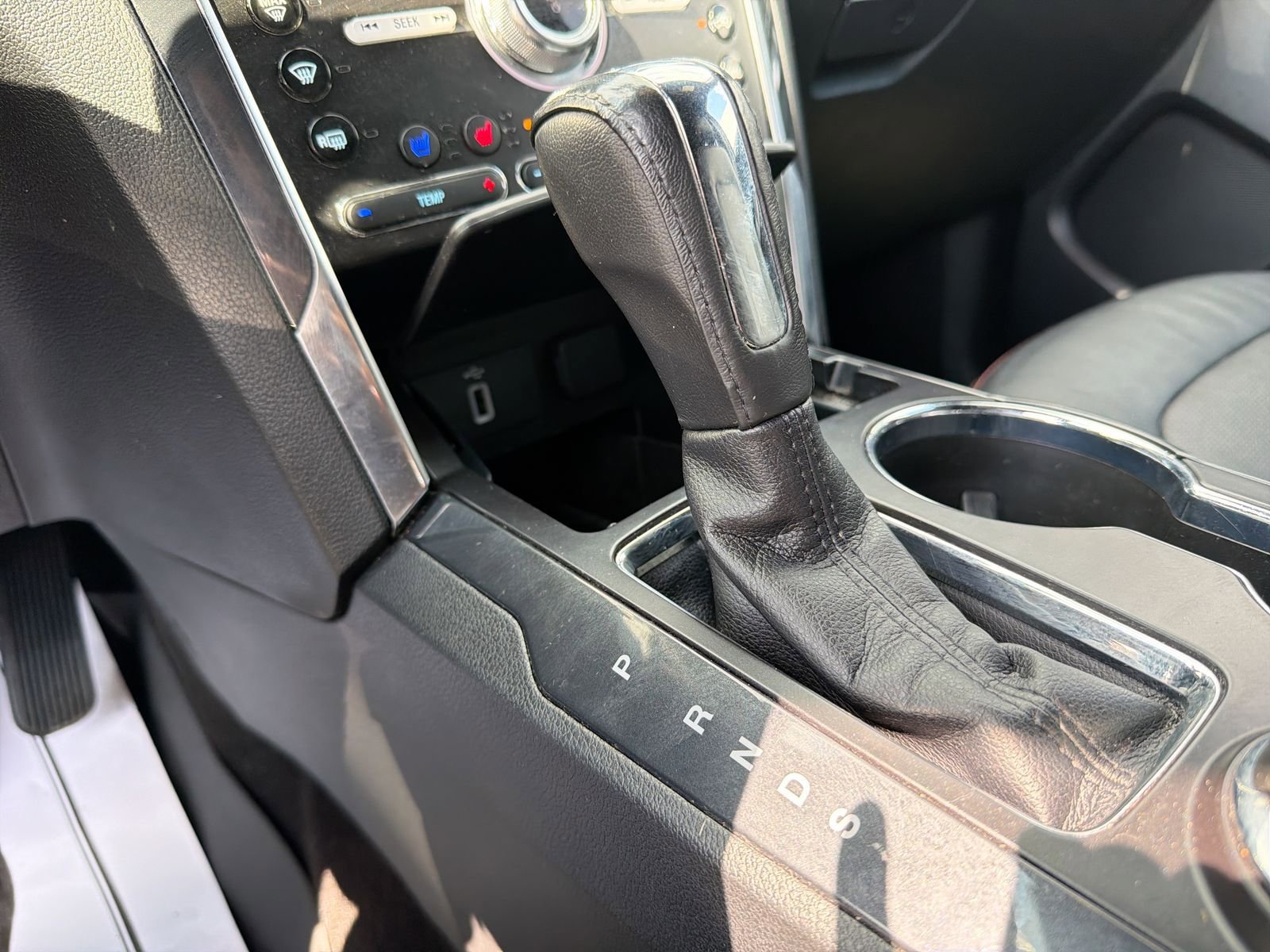 Used 2018 Ford Explorer Sport w/ Equipment Group 401A image 39