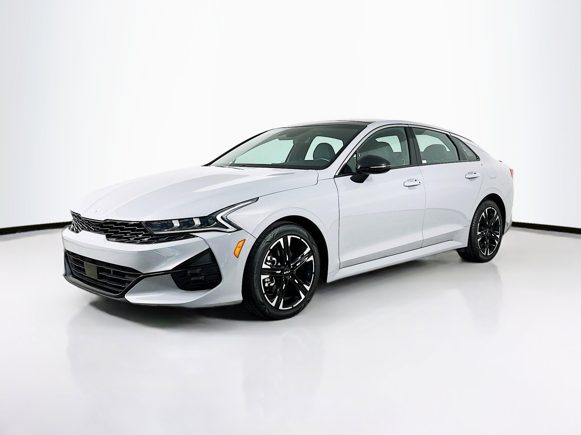 Used 2024 Kia K5 GT-Line image 3