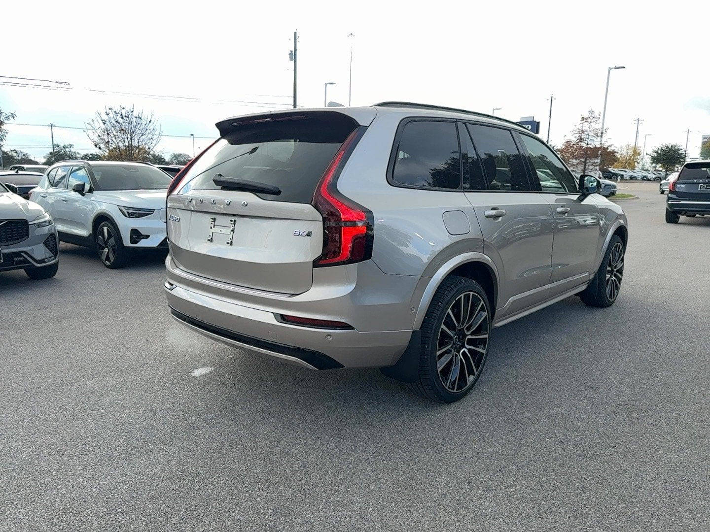 New 2026 Volvo XC90 B6 Ultra w/ Lounge Package AWD/4WD image 6