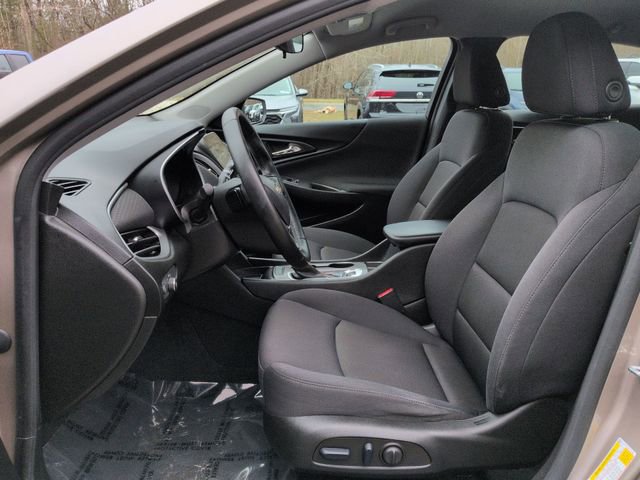 Used 2023 Chevrolet Malibu RS image 19