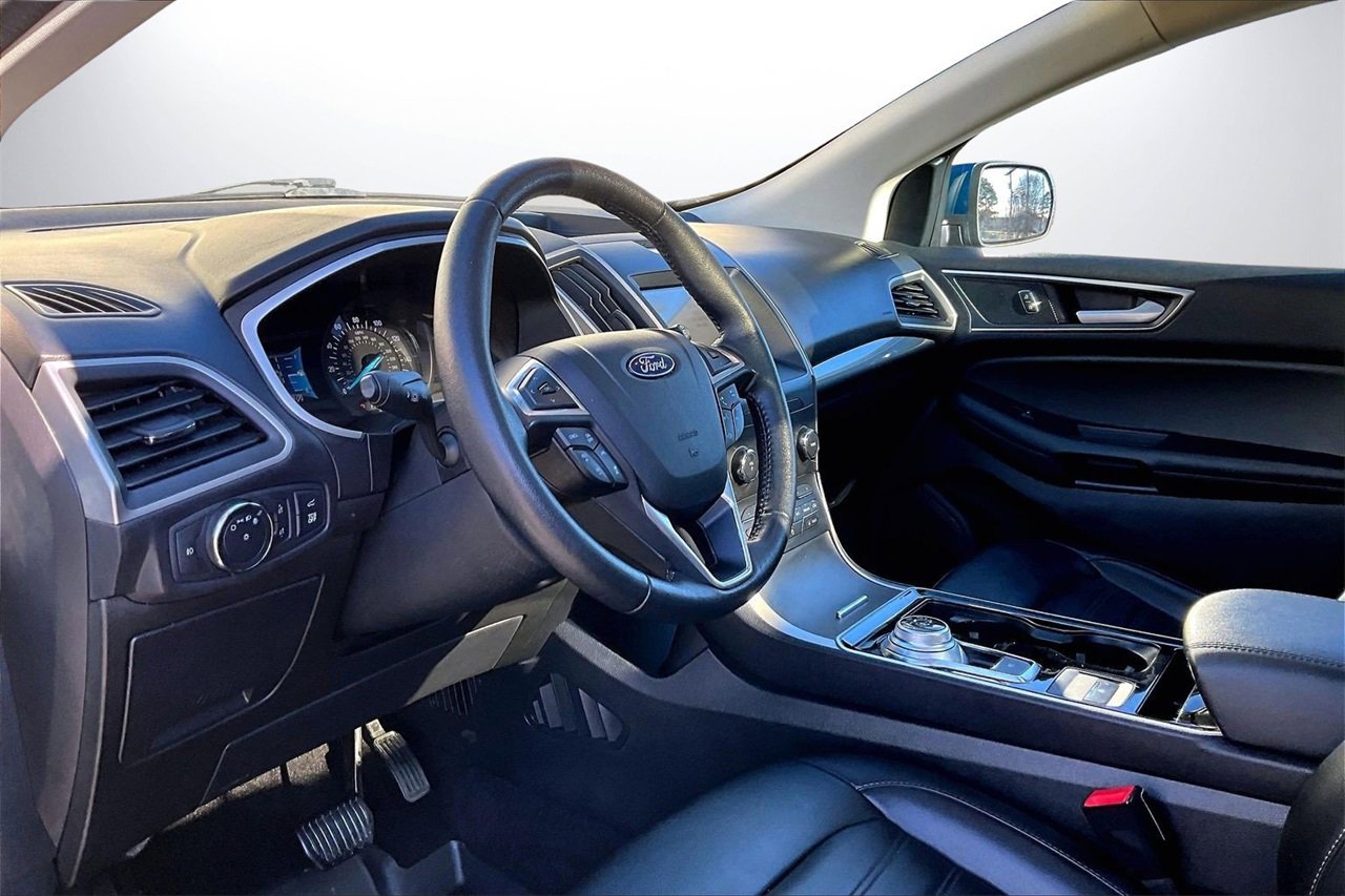 Used 2020 Ford Edge SEL w/ Convenience Package image 20