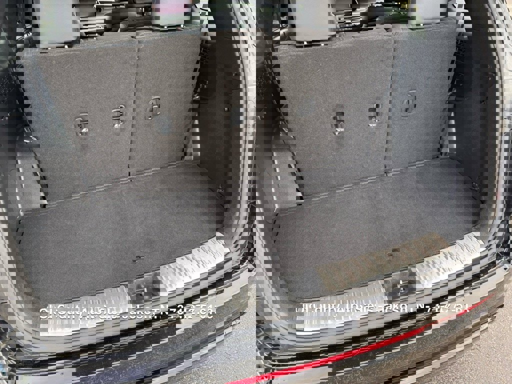 Used 2024 Hyundai Palisade Calligraphy image 16