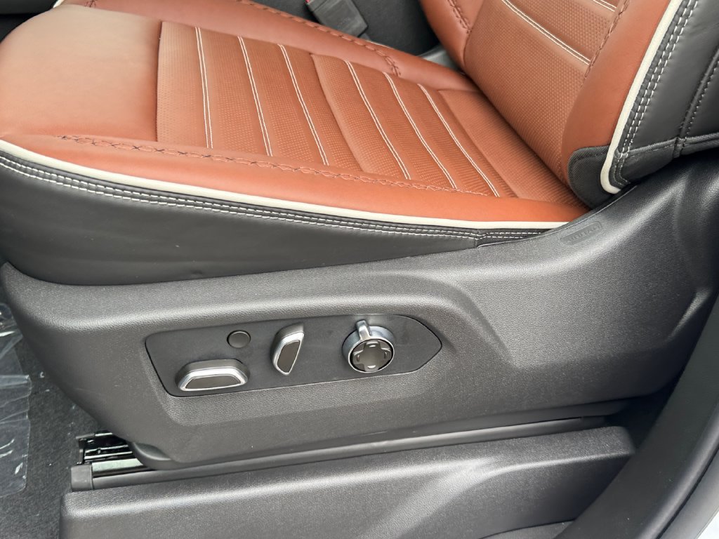 New 2026 GMC Sierra 1500 Denali Ultimate AWD/4WD image 12