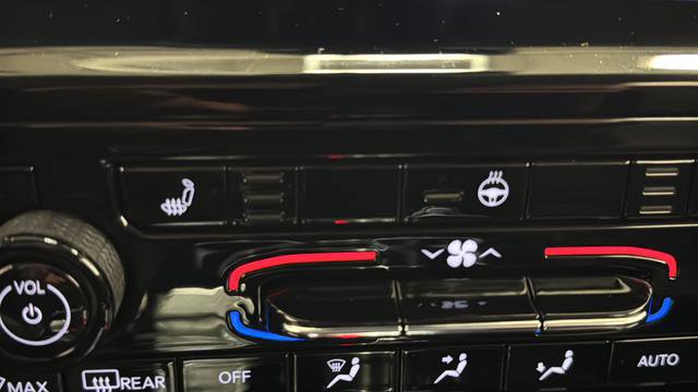 Used 2022 Jeep Grand Cherokee L Limited image 22