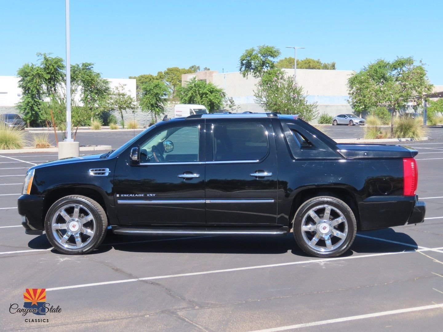 Used 2009 Cadillac Escalade EXT image 9