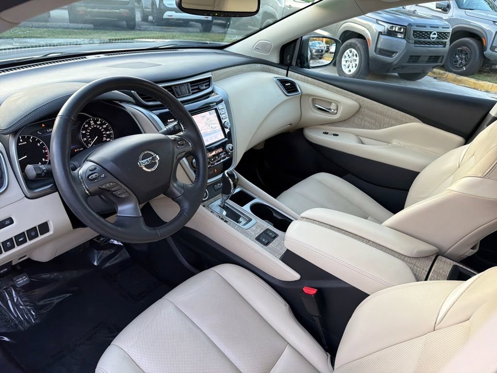 Used 2020 Nissan Murano SL w/ Moonroof Package image 14