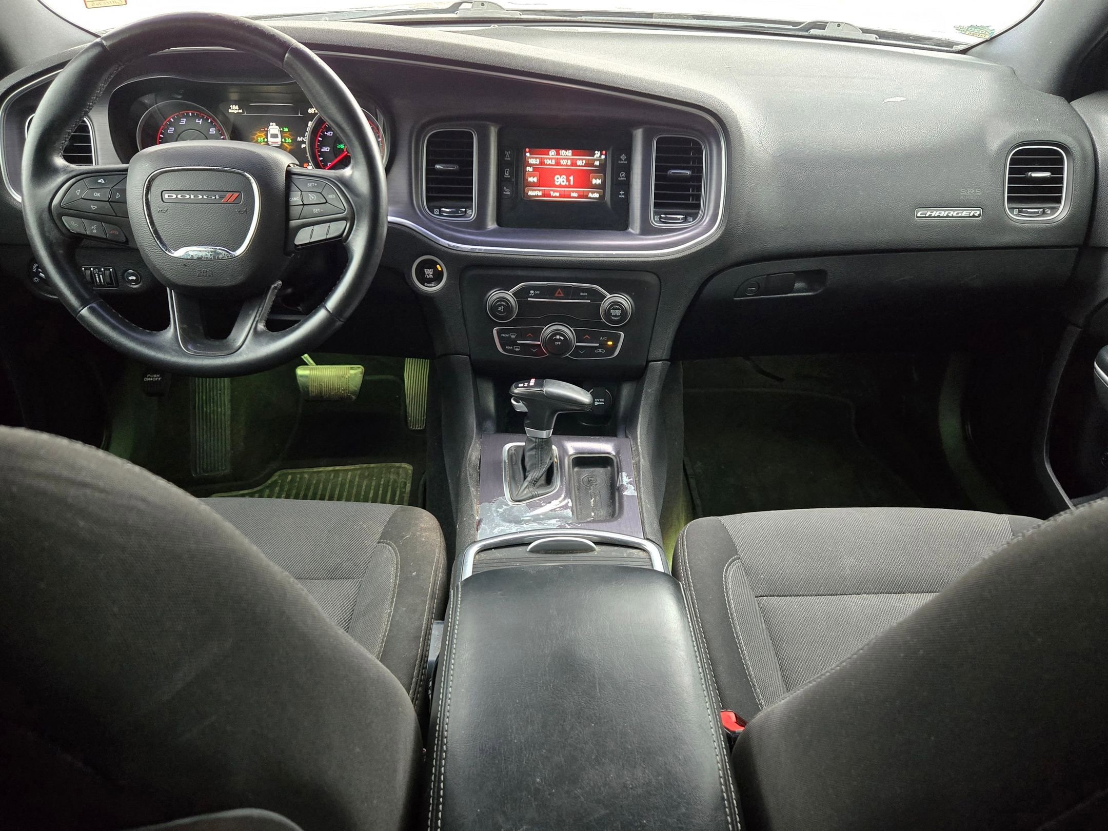 Used 2016 Dodge Charger SE RWD image 16