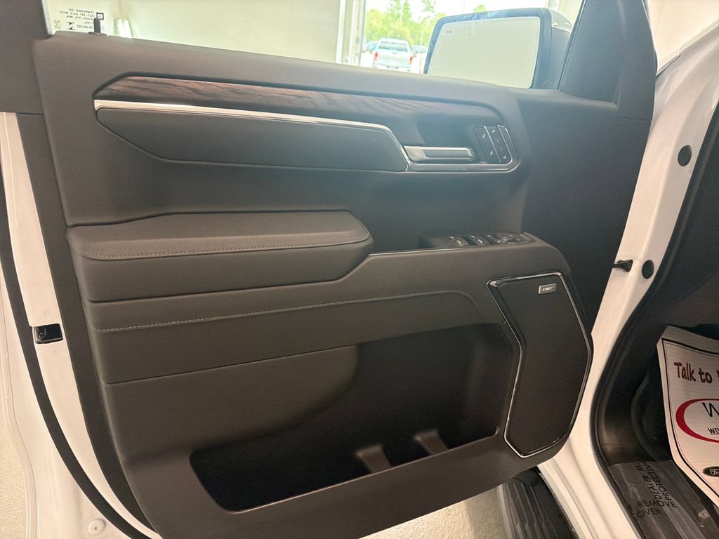 New 2026 GMC Sierra 1500 SLT w/ SLT Premium Plus Package AWD/4WD image 12