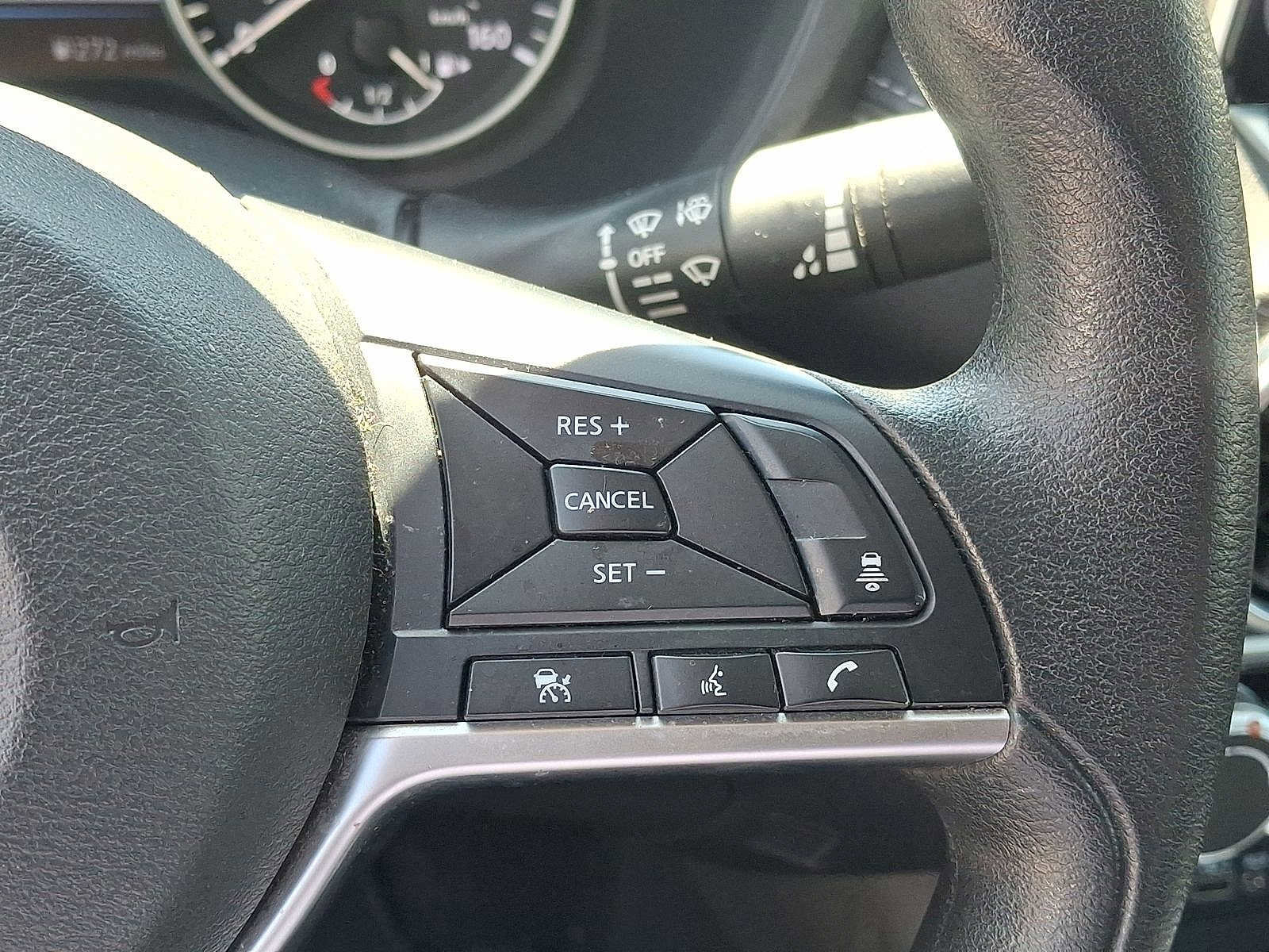 Used 2023 Nissan Sentra SV FWD image 18