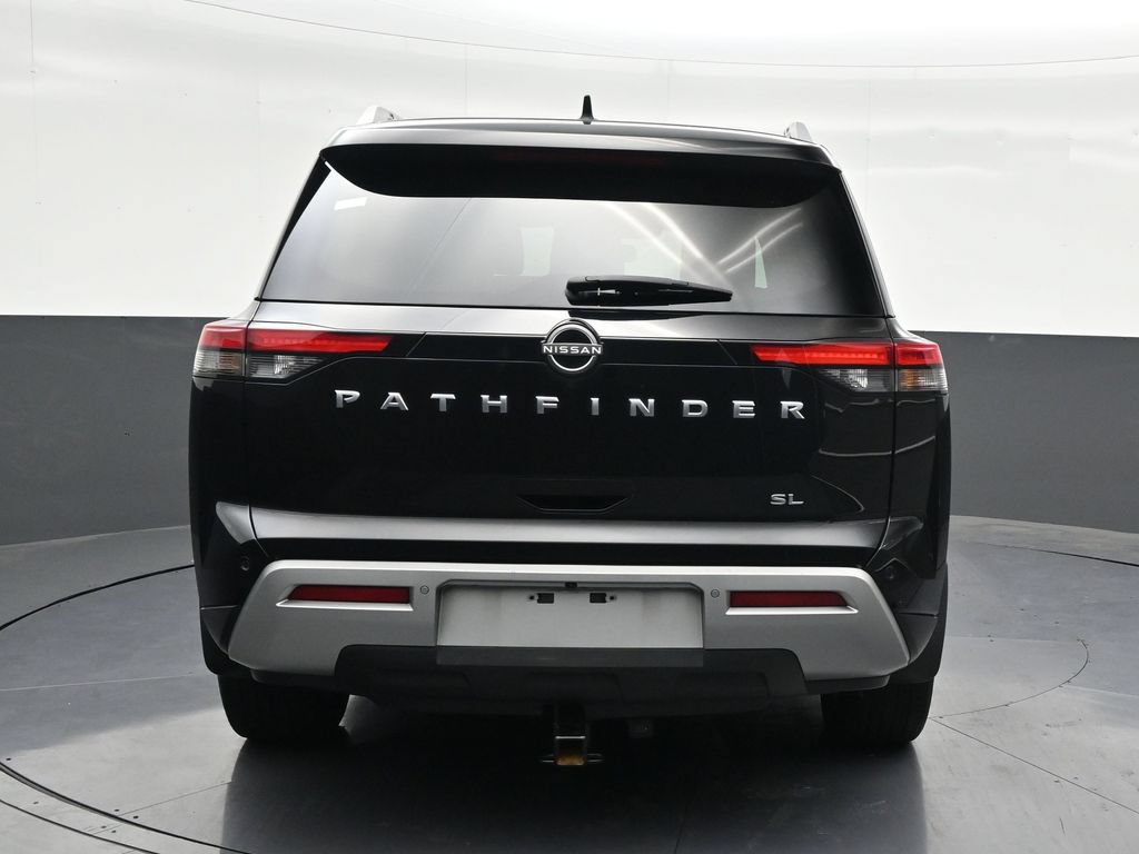 Used 2022 Nissan Pathfinder SL w/ SL Premium Package FWD image 4