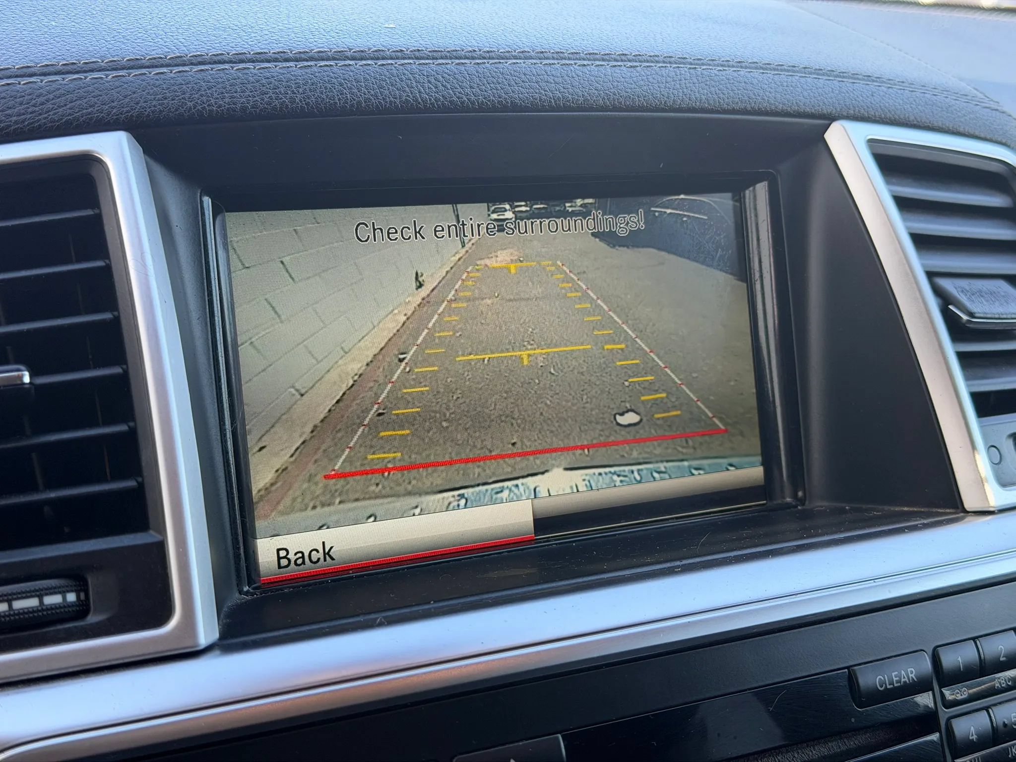 Used 2015 Mercedes-Benz GL 320 BlueTEC 4MATIC image 15