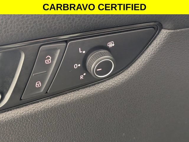 Used 2022 Volkswagen Passat 2.0T FWD image 10