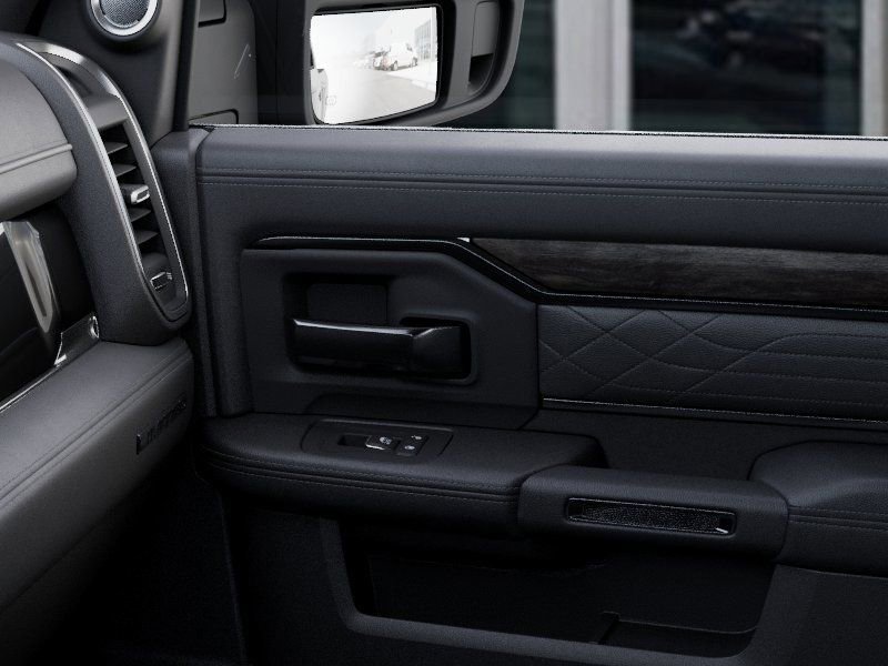 New 2025 RAM 3500 Limited image 25