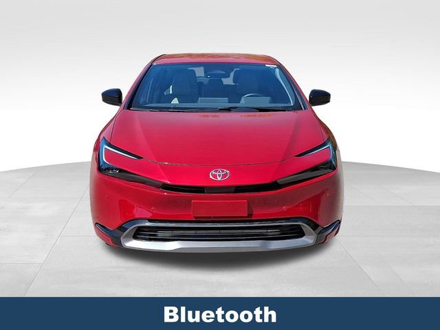 Used 2024 Toyota Prius XLE image 3