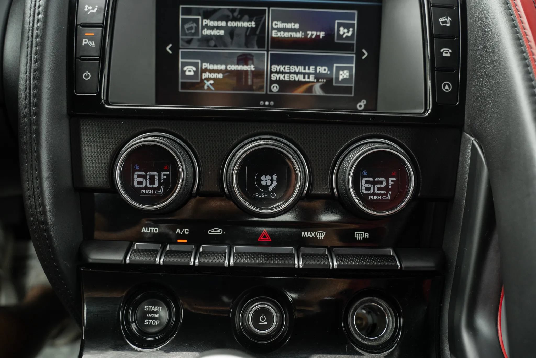 Used 2016 Jaguar F-TYPE S RWD image 28
