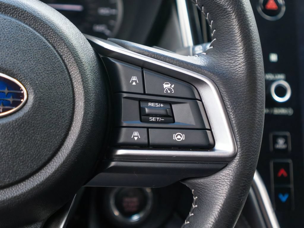 Used 2024 Subaru Outback Premium AWD/4WD image 18