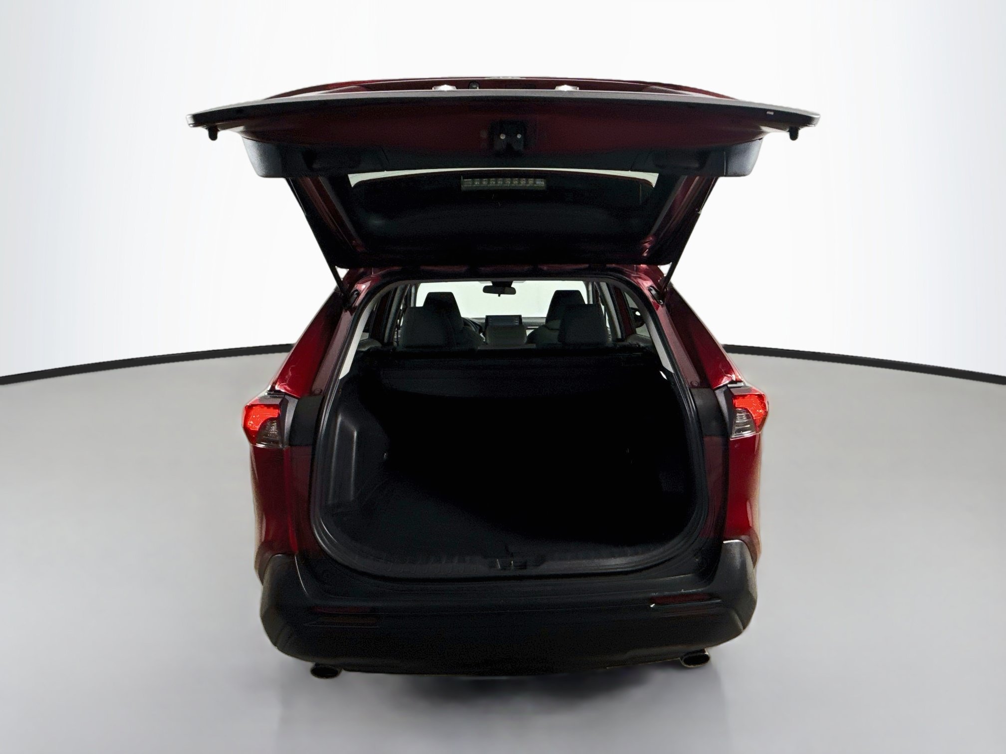 Used 2022 Toyota RAV4 XLE FWD image 23