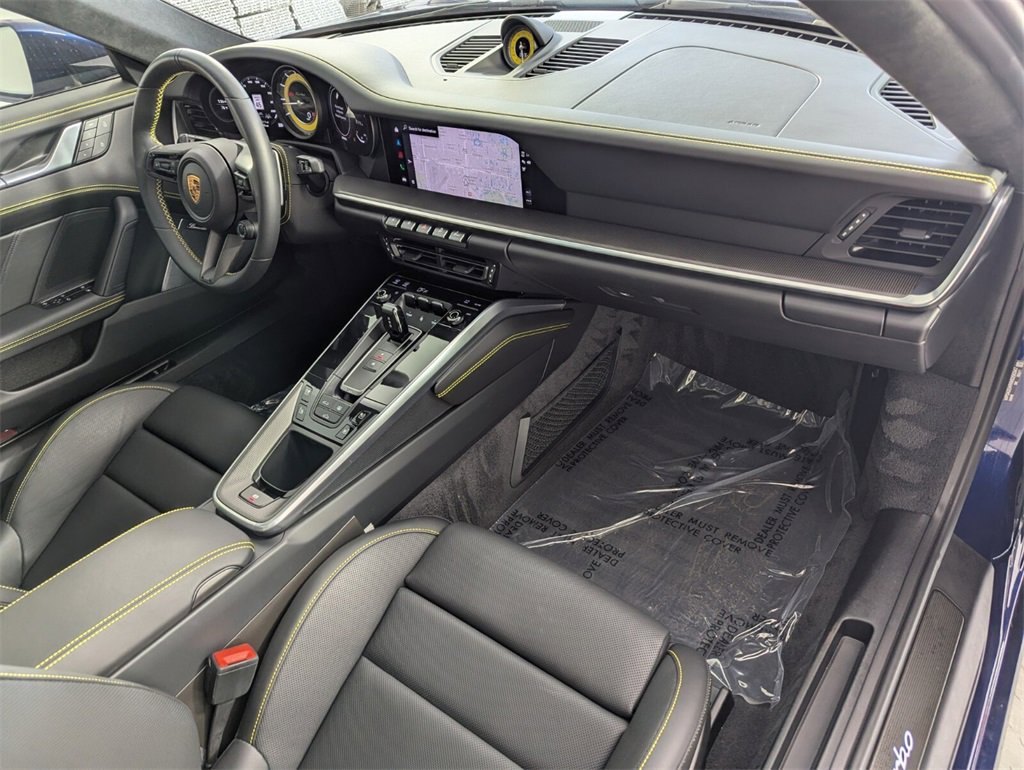 Used 2022 Porsche 911 Turbo image 27