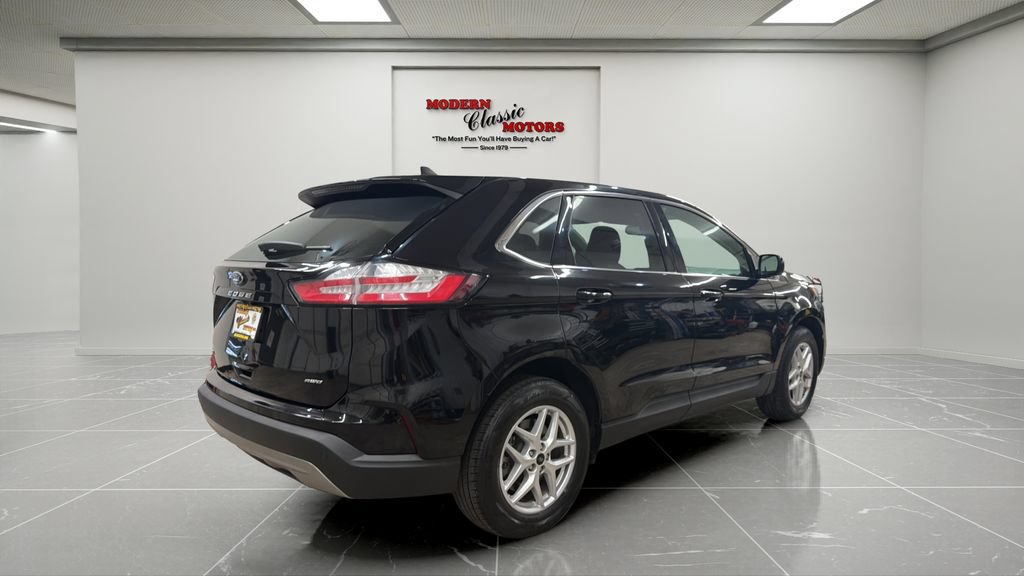 Used 2024 Ford Edge SEL AWD/4WD image 5