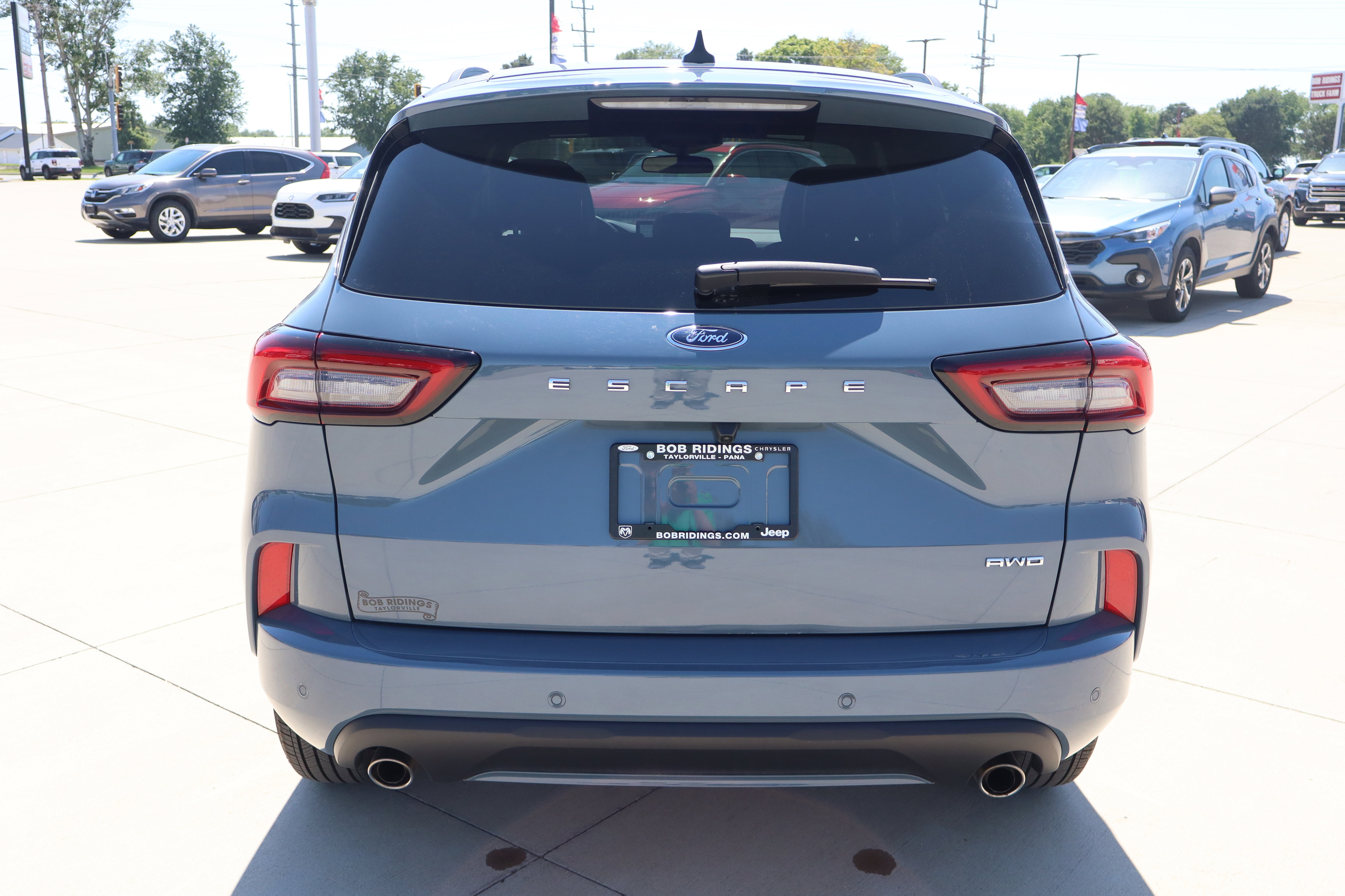 Used 2024 Ford Escape ST-Line w/ Tech Pack #1 AWD/4WD image 7
