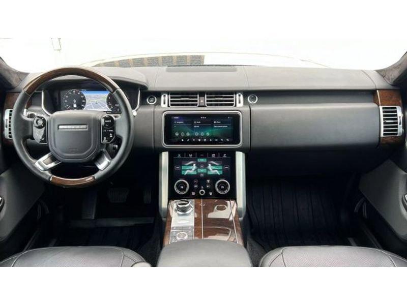 Used 2019 Land Rover Range Rover Long Wheelbase Supercharged image 31