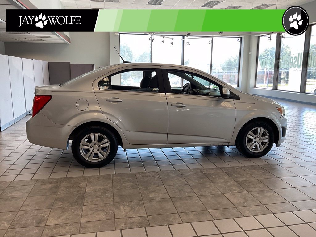 Used 2014 Chevrolet Sonic LT FWD image 6