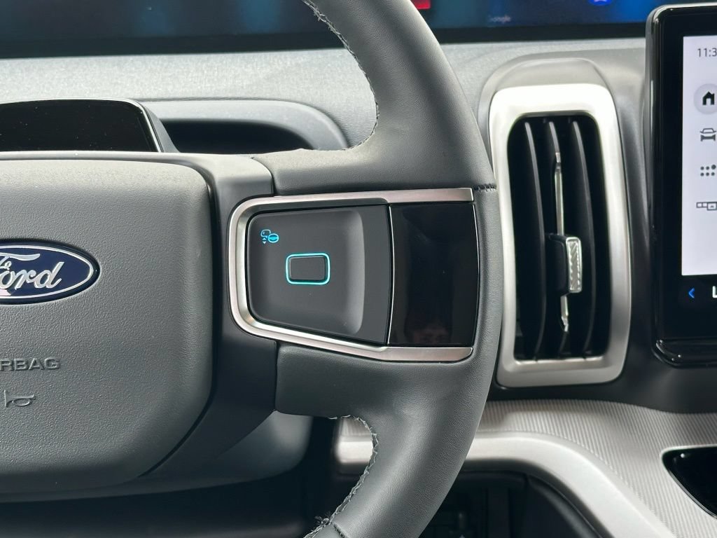 New 2026 Ford Expedition Active AWD/4WD image 11