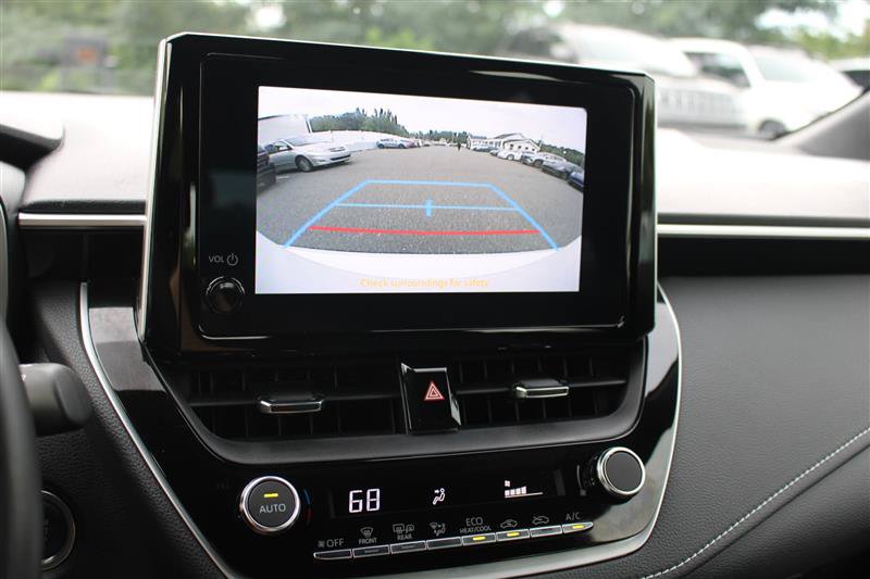 Used 2025 Toyota Corolla SE FWD image 13