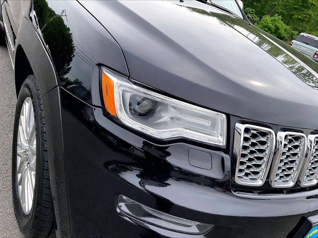 Used 2018 Jeep Grand Cherokee Summit AWD/4WD image 31