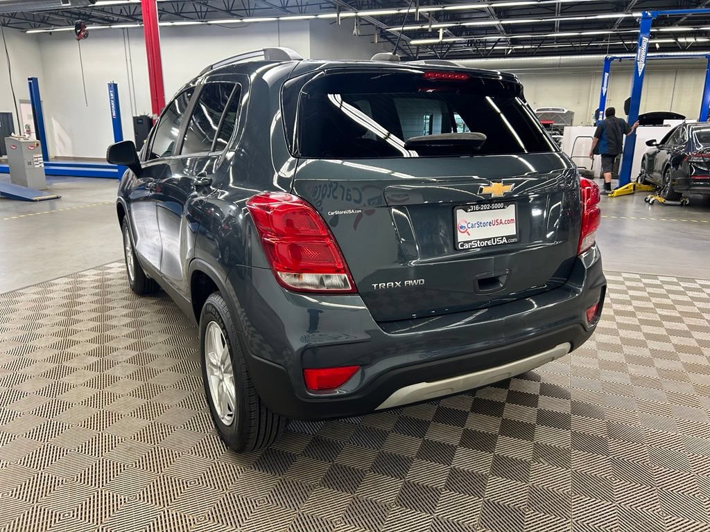 Used 2021 Chevrolet Trax LT AWD/4WD image 8