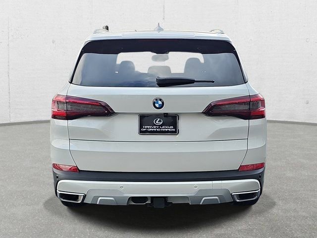 Used 2023 BMW X5 xDrive40i w/ Climate Comfort Package image 6