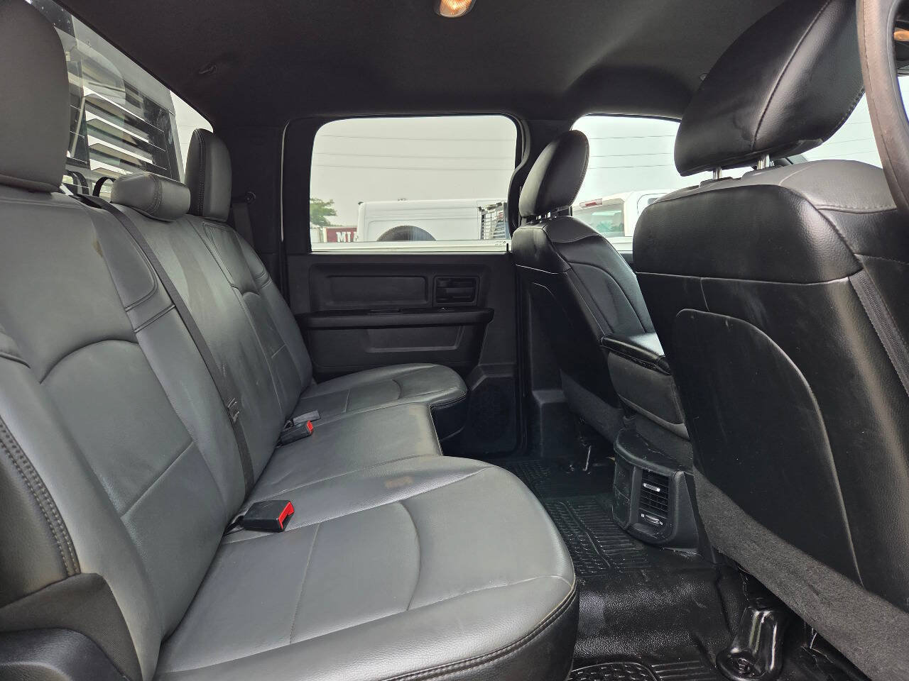 Used 2023 RAM 5500 Tradesman w/ Max Tow Package AWD/4WD image 17