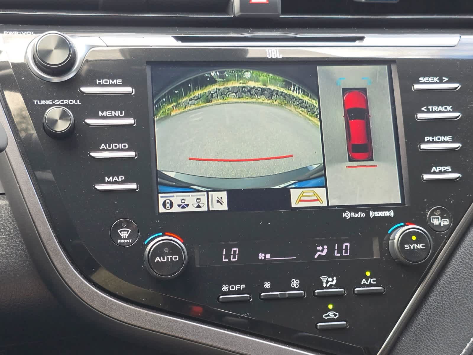 Used 2020 Toyota Camry XSE w/ Driver Assist Package FWD image 13