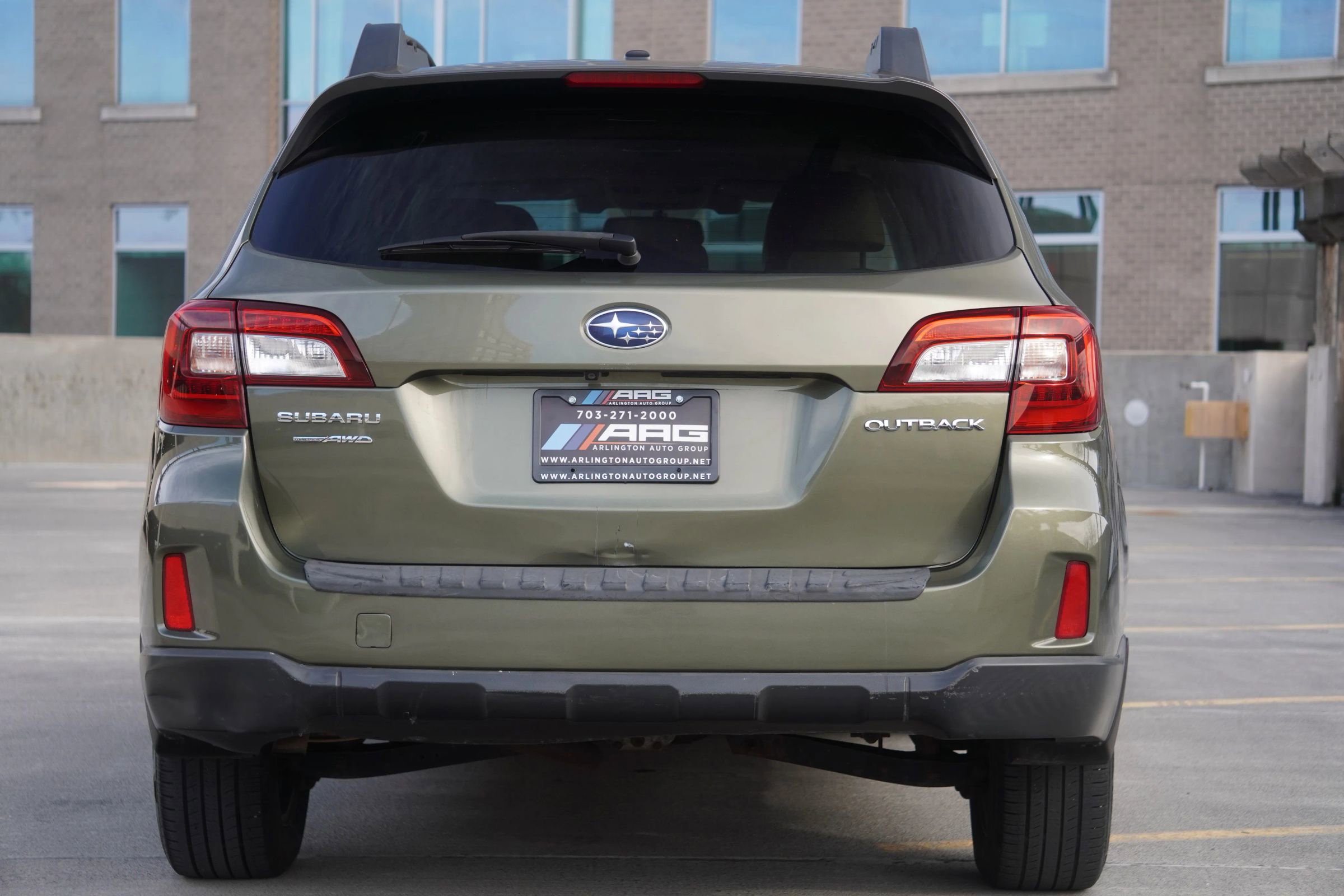 Used 2015 Subaru Outback 2.5i Limited image 6