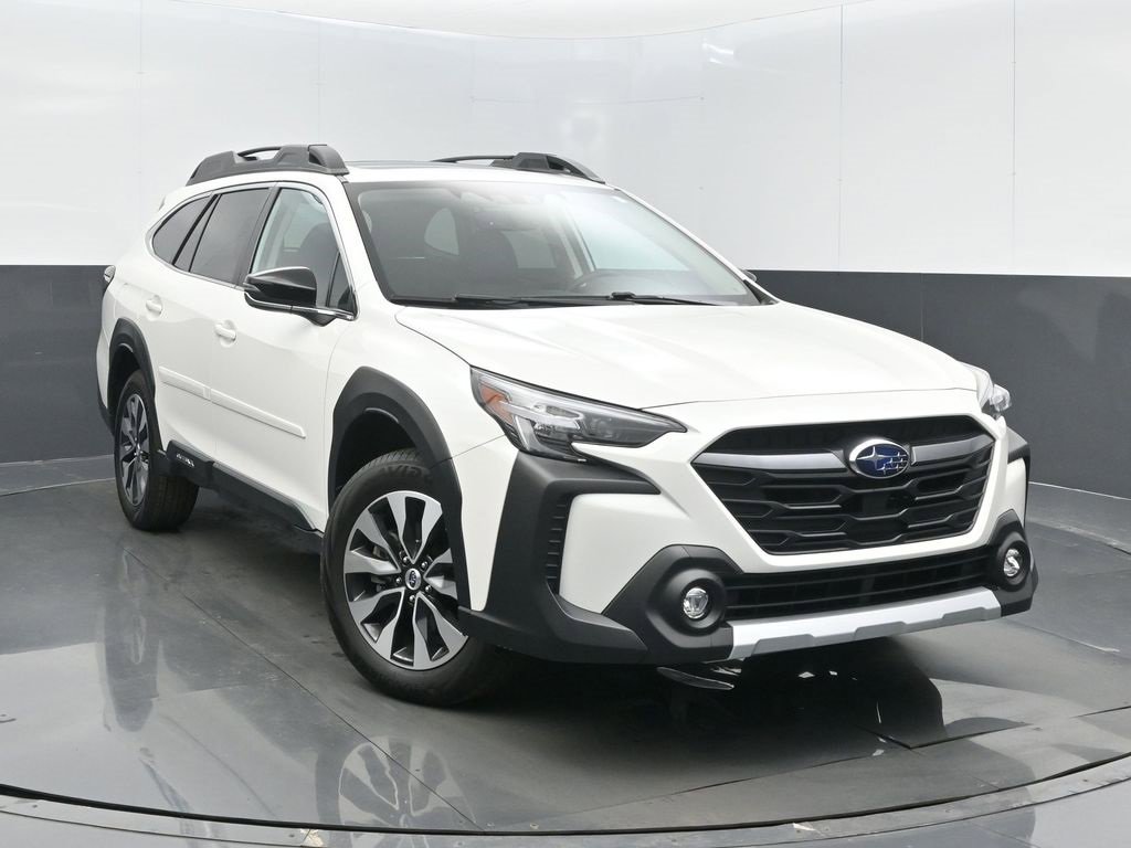 Used 2024 Subaru Outback Limited image 2