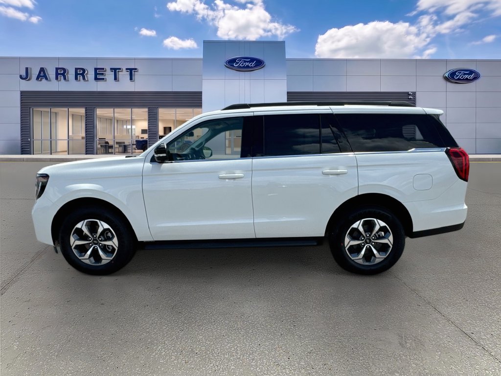 New 2027 Ford Expedition Active RWD image 4