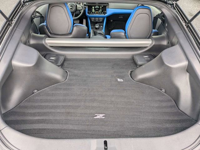 Used 2023 Nissan Z w/ Floor Mat Package (L93) RWD image 13