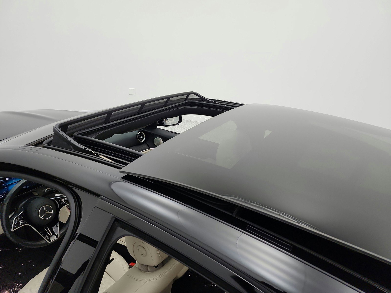 Used 2022 Mercedes-Benz E 350 Sedan image 11